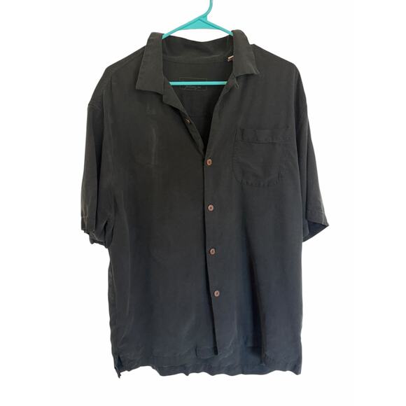 Tommy Bahama Men's Large Black Short Sleeve Collar Tropical Print Button Up - Picture 2 of 9